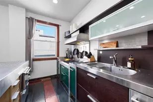 2334 W Medill Ave, Chicago, IL 60647 - Photo 44