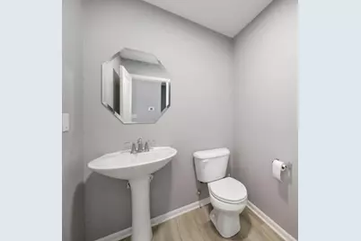 1004 Atterberg Road, South Elgin, IL 60177 - Photo 10