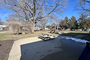 307 2nd St W, Lyndon, IL 61261 - Photo 26