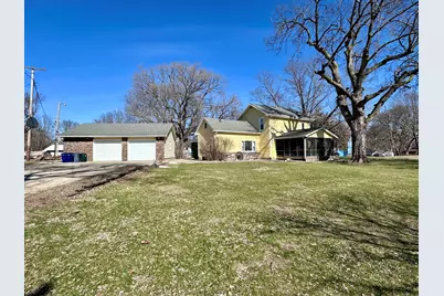 307 2nd Street W, Lyndon, IL 61261 - Photo 2