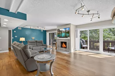 13200 W Heiden Circle #2411, Lake Bluff, IL 60044 - Photo 2