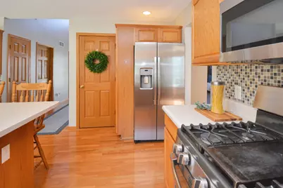 104 Hunter Court, Hudson, IL 61748 - Photo 40