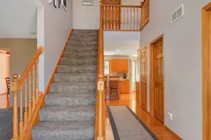 104 Hunter Ct, Hudson, IL 61748 - Photo 10