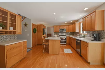 104 Hunter Court, Hudson, IL 61748 - Photo 26