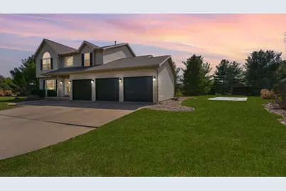 104 Hunter Court, Hudson, IL 61748 - Photo 2