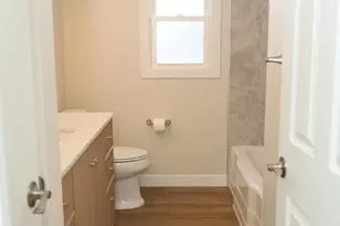 289 Chestnut St, Antioch, IL 60002 - Photo 8