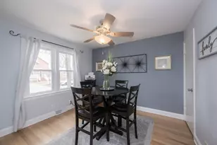 5049 N Oak Park Ave, Chicago, IL 60656 - Photo 6