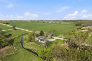 23007 Lovell Rd, Sycamore, IL 60178 - Photo 34