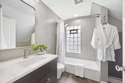 4622 Gilbert Avenue, Western Springs, IL 60558 - Photo 20