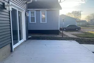 509 W Erie St, Spring Valley, IL 61362 - Photo 18