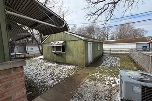 1568 Wentworth Ave, Calumet City, IL 60409 - Photo 2