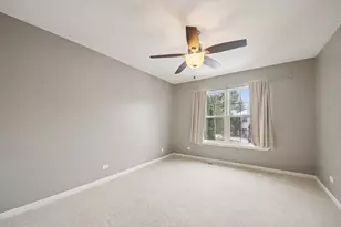 808 Old Checker Rd, Buffalo Grove, IL 60089 - Photo 20