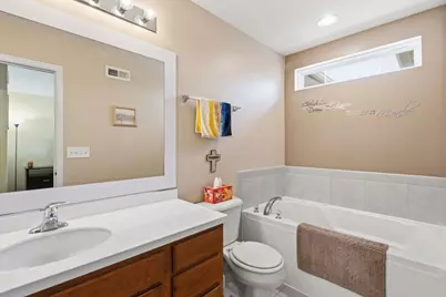 136 Durango Drive, Gilberts, IL 60136 - Photo 14