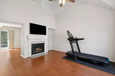 6763 Roanoake Court, Gurnee, IL 60031 - Photo 4