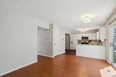 6763 Roanoake Court, Gurnee, IL 60031 - Photo 10