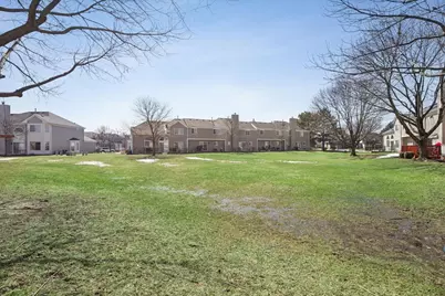 6763 Roanoake Court, Gurnee, IL 60031 - Photo 22