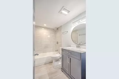 1013 W 18th Place, Chicago, IL 60608 - Photo 30