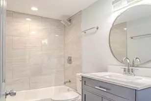 1013 W 18th Pl, Chicago, IL 60608 - Photo 30