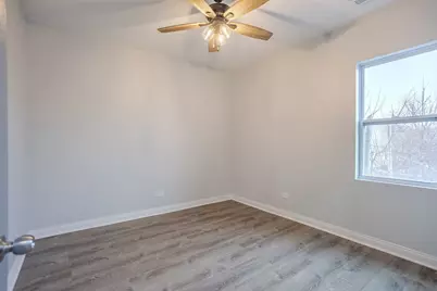 1013 W 18th Place, Chicago, IL 60608 - Photo 48