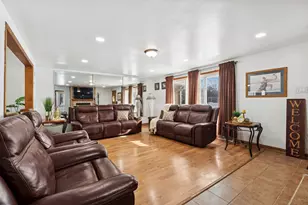 3904 W 137th St, Crestwood, IL 60418 - Photo 4