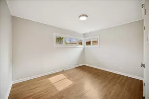 1001 Longaker Rd, Northbrook, IL 60062 - Photo 12