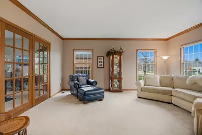 603 Lenox Court, Champaign, IL 61822 - Photo 6