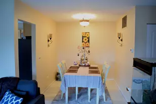 247 Nantucket Harbor, Schaumburg, IL 60193 - Photo 6