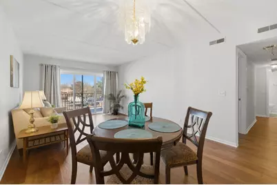 7011 W Touhy Avenue #205, Niles, IL 60714 - Photo 6