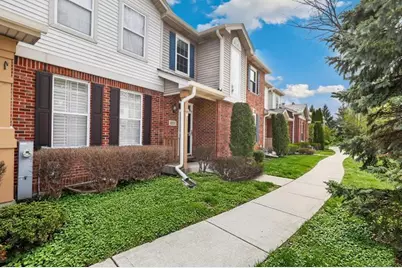 6577 Pine Lake Drive, Tinley Park, IL 60477 - Photo 2