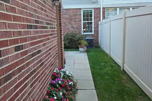 6577 Pine Lake Dr, Tinley Park, IL 60477 - Photo 24