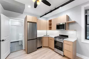 1546 W Jonquil Terrace, Chicago, IL 60626 - Photo 2