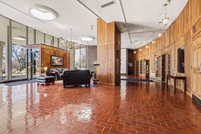 20 N Tower Road #4C, Oak Brook, IL 60523 - Photo 2