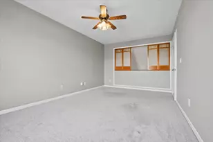 1308 Beacon Hill Ct, Normal, IL 61761 - Photo 20