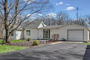 19263 N 1370 East Rd, Danville, IL 61834 - Photo 4