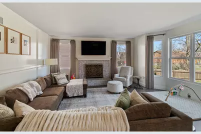 918 Neufairfield Drive, Joliet, IL 60432 - Photo 10