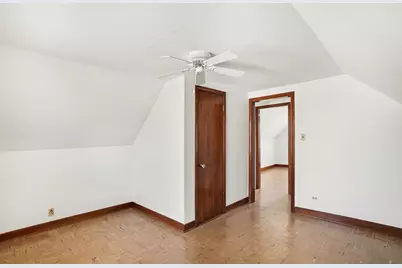 995 S Swain Avenue, Elmhurst, IL 60126 - Photo 8