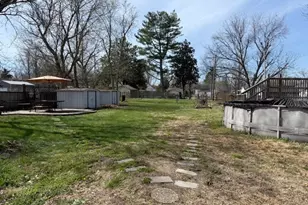 417 S 22nd St, Herrin, IL 62948 - Photo 32