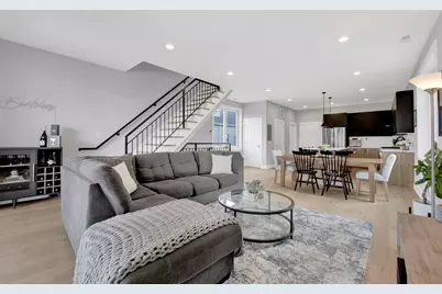 1932 N Drake Avenue #2W, Chicago, IL 60647 - Photo 12