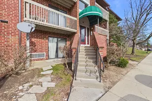 820 N Lakeside Dr, Vernon Hills, IL 60061 - Photo 24