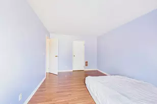 820 N Lakeside Dr, Vernon Hills, IL 60061 - Photo 16