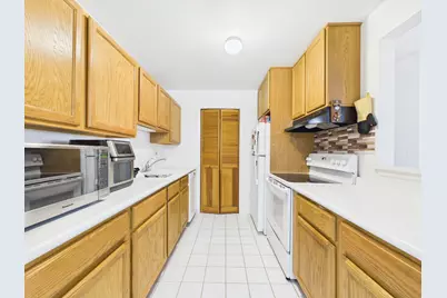 820 N Lakeside Drive #2C, Vernon Hills, IL 60061 - Photo 6