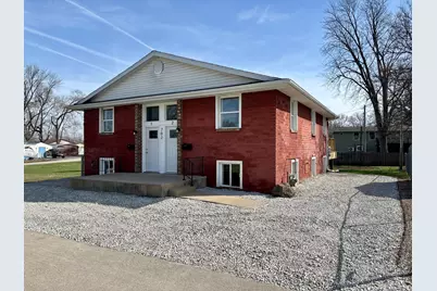 702 4th Avenue, Ottawa, IL 61350 - Photo 2