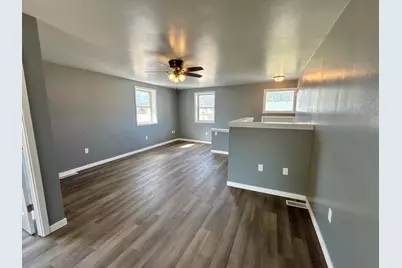 702 4th Avenue, Ottawa, IL 61350 - Photo 6