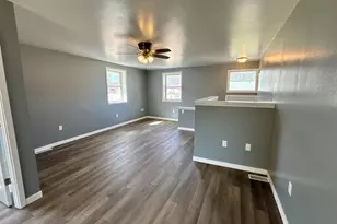 702 4th Ave, Ottawa, IL 61350 - Photo 6