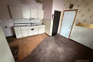 16510 Winchester Ave, Markham, IL 60428 - Photo 8