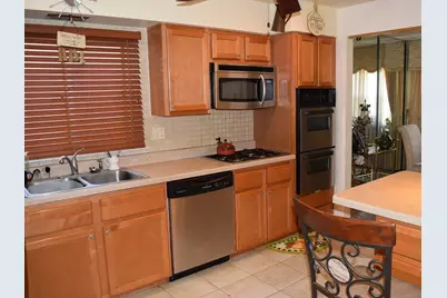 8220 S Mozart Street, Chicago, IL 60652 - Photo 10