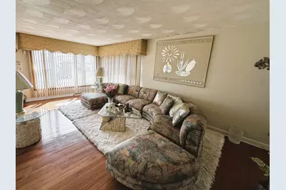 8220 S Mozart Street, Chicago, IL 60652 - Photo 6