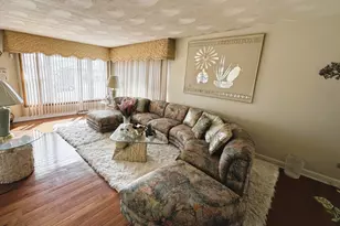 8220 S Mozart St, Chicago, IL 60652 - Photo 6