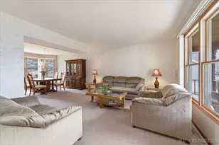 1107 Pember Cir, West Dundee, IL 60118 - Photo 4