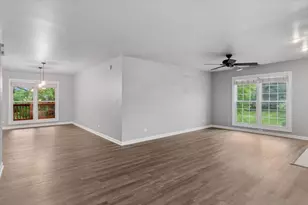 1458 Whitespire Ct, Naperville, IL 60565 - Photo 10